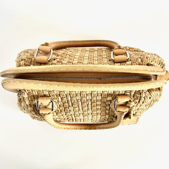 Ltd Edition Fendi Doctor Bag (Adele) Selleria Raffia Neutrals - Picture 5 of 15